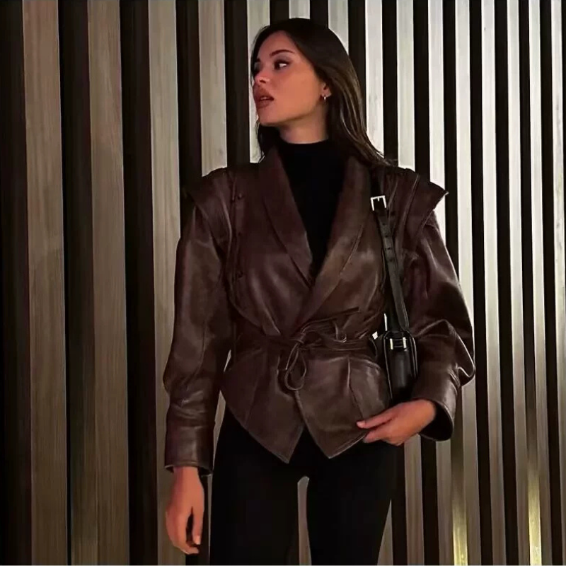Amerikanische Retro-Lederjacke mit Taillengürtel
