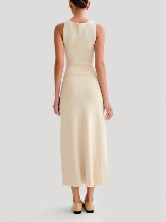 Ärmelloses Strickkleid mit Knopfleiste