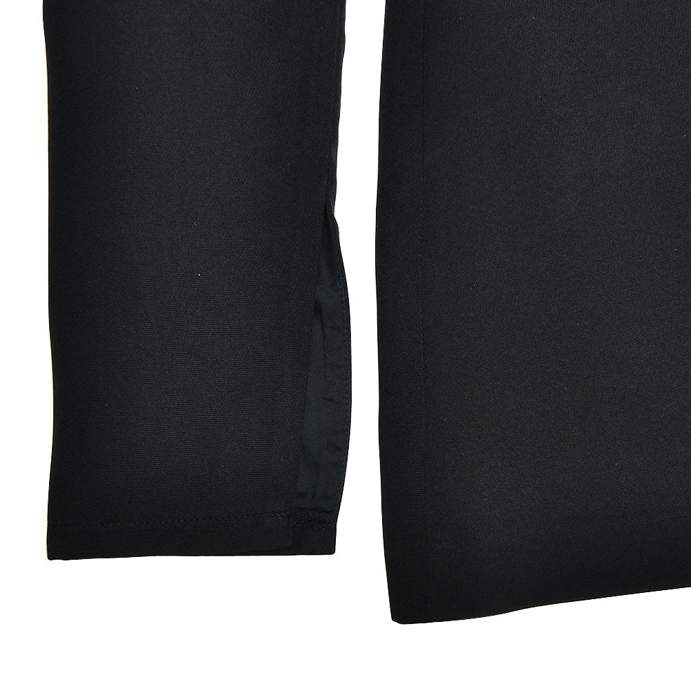 Elegantes High-End Kleid mit langen Ärmeln und ausgestelltem Rock