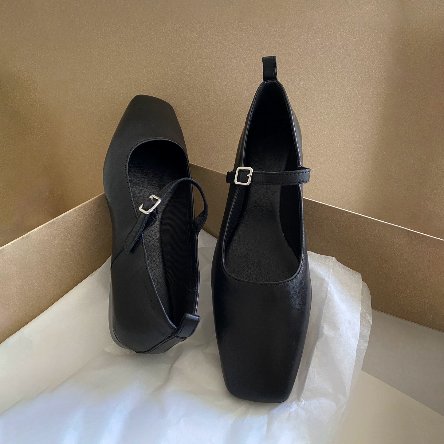 Mary Janes in Leder
