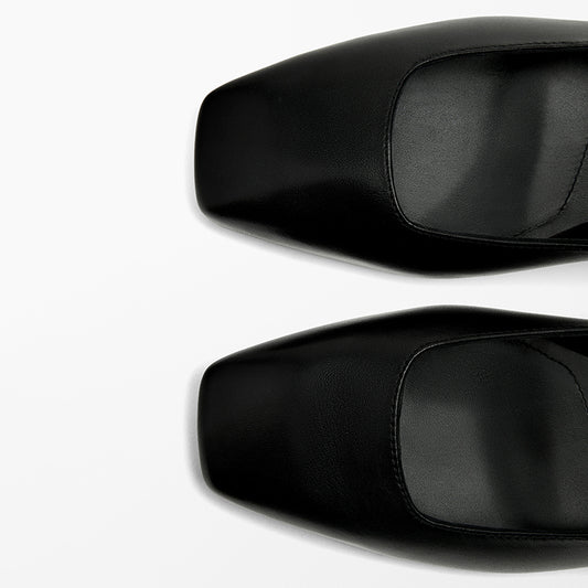 Mary Janes in Leder