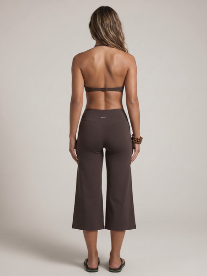 Zovania Oscura Flow – Halter Bra & Wide Leg Crop Pants | Tabac