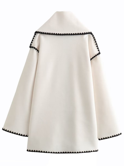 Eleganter Wollmantel mit integriertem Schal & Kontrastnähten