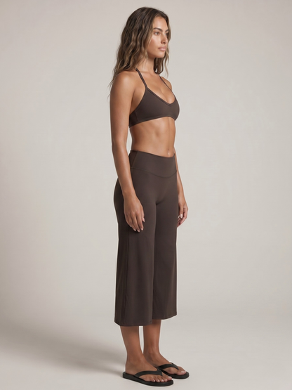 Zovania Oscura Flow – Halter Bra & Wide Leg Crop Pants | Tabac