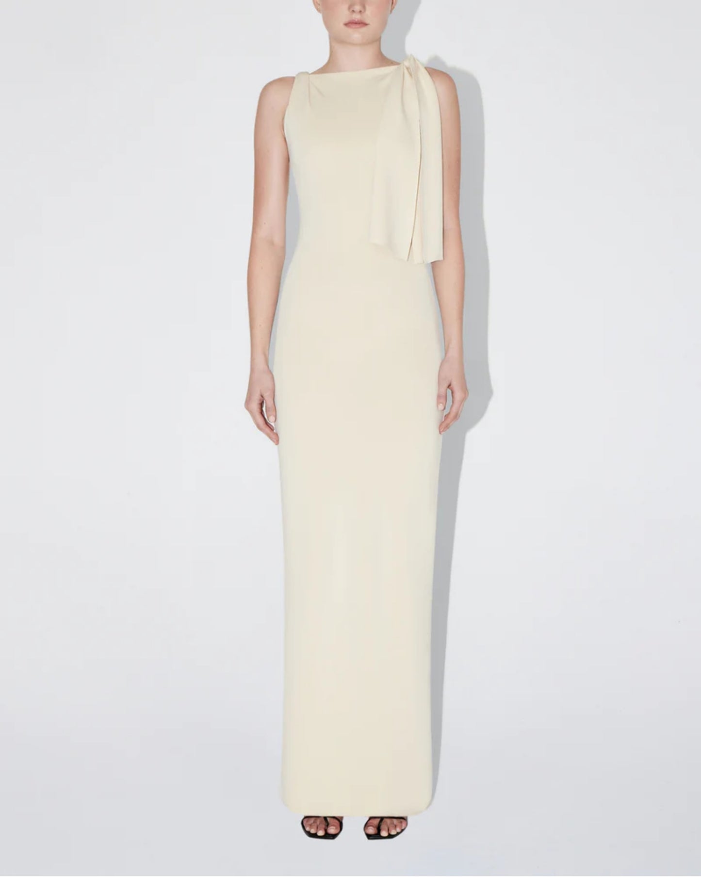Elegantes One-Shoulder-Maxikleid mit Schleifendetail
