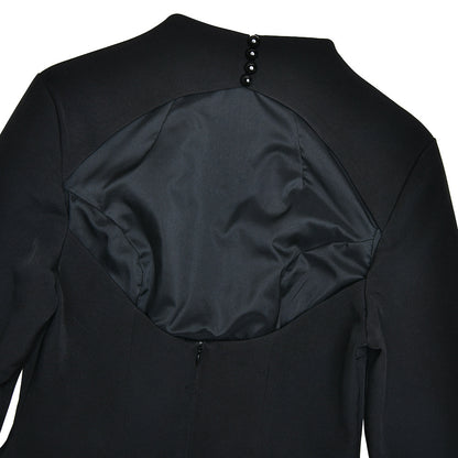 Elegantes High-End Kleid mit langen Ärmeln und ausgestelltem Rock