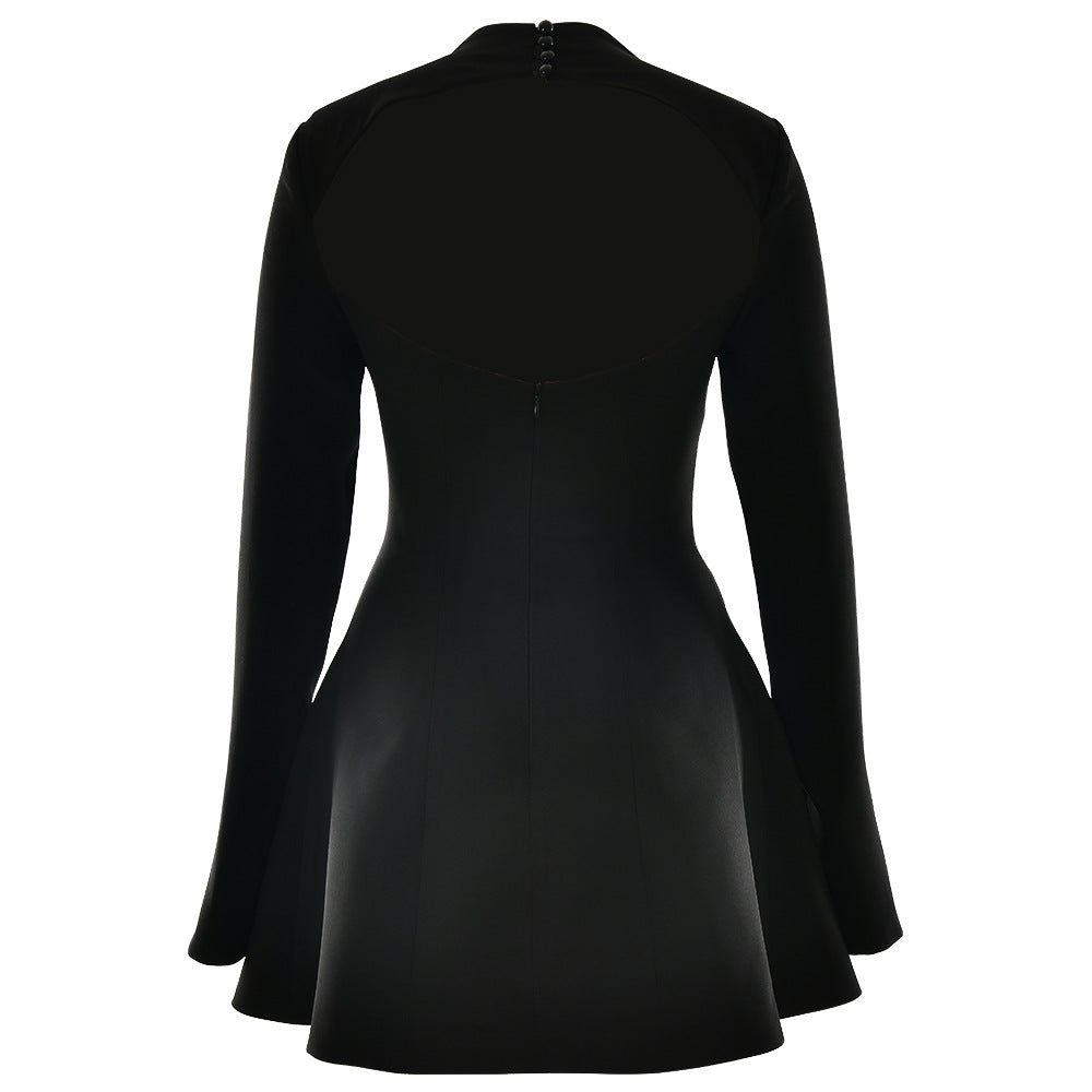 Elegantes High-End Kleid mit langen Ärmeln und ausgestelltem Rock