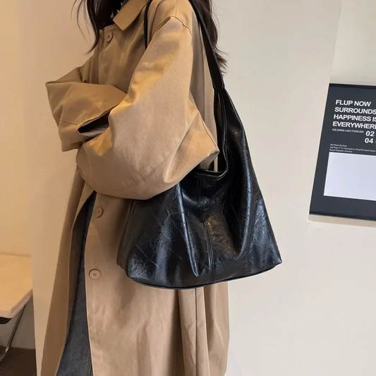 Große Tote-Bag aus edlem Leder – Minimalistisch & Chic